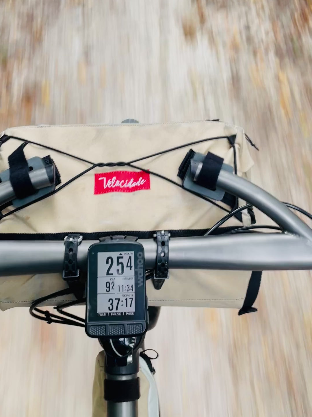 Load video: Beluga X CAMINADE 